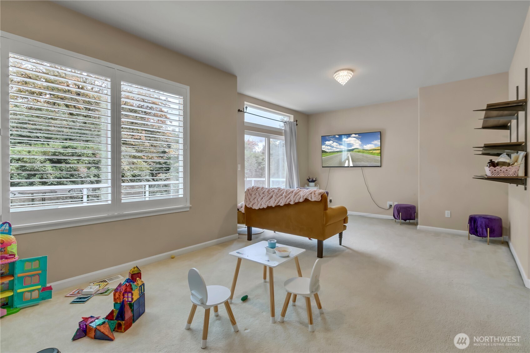 26525 Lake Fenwick Road S, Kent, WA 98032