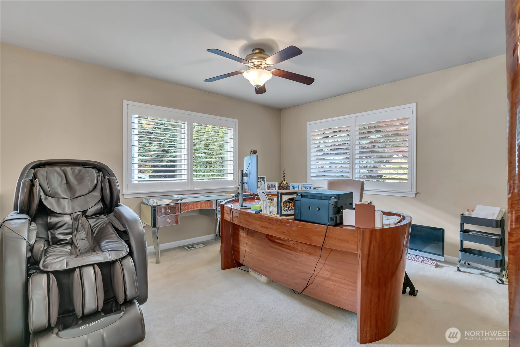 26525 Lake Fenwick Road S, Kent, WA 98032