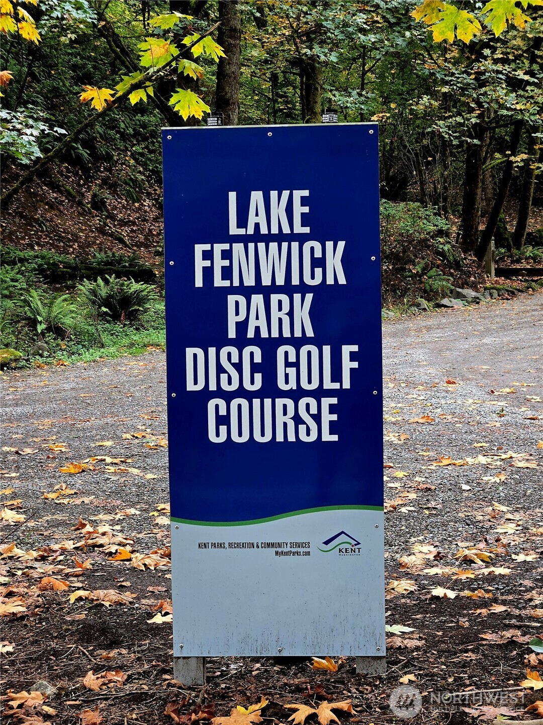 26525 Lake Fenwick Road S, Kent, WA 98032