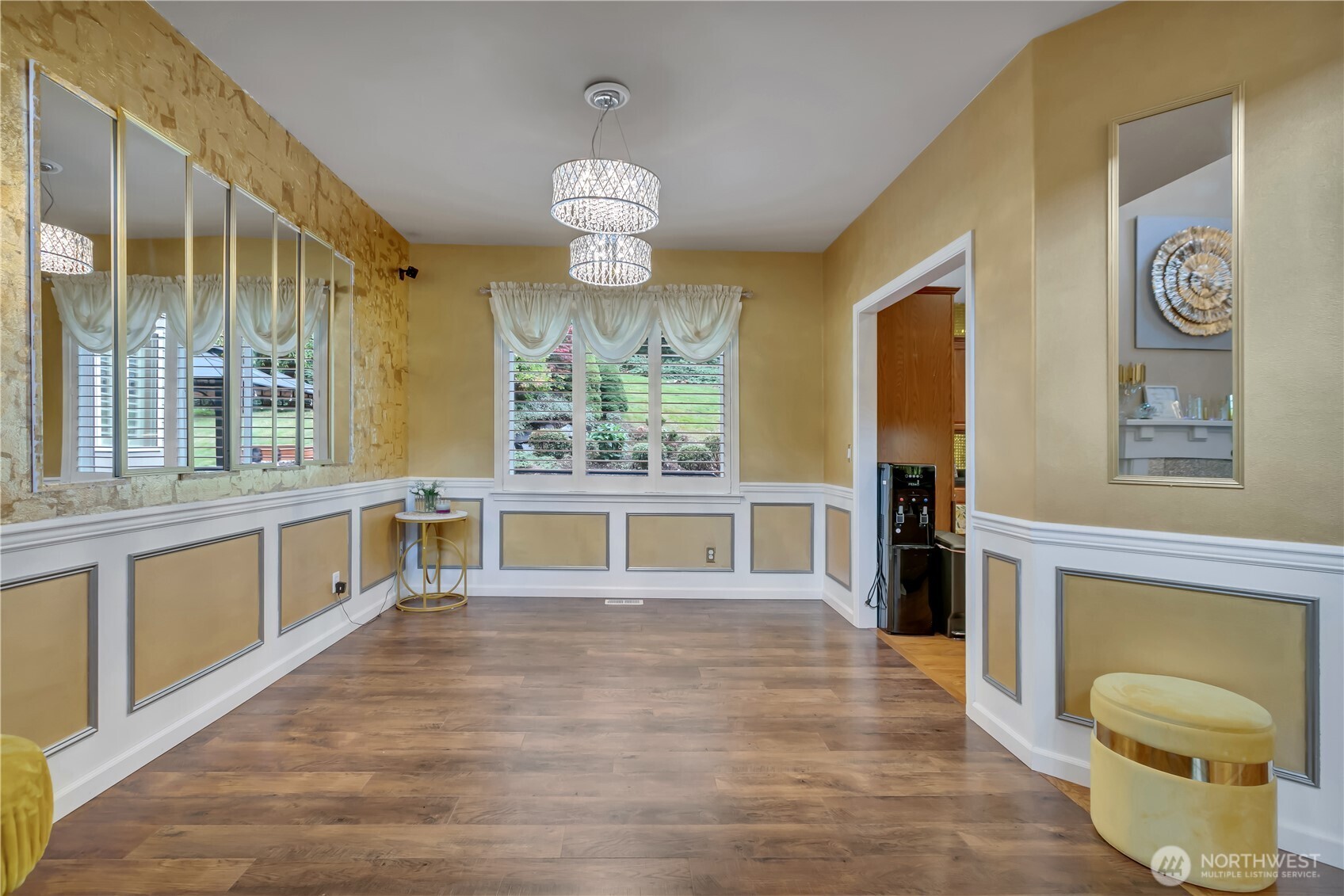 26525 Lake Fenwick Road S, Kent, WA 98032