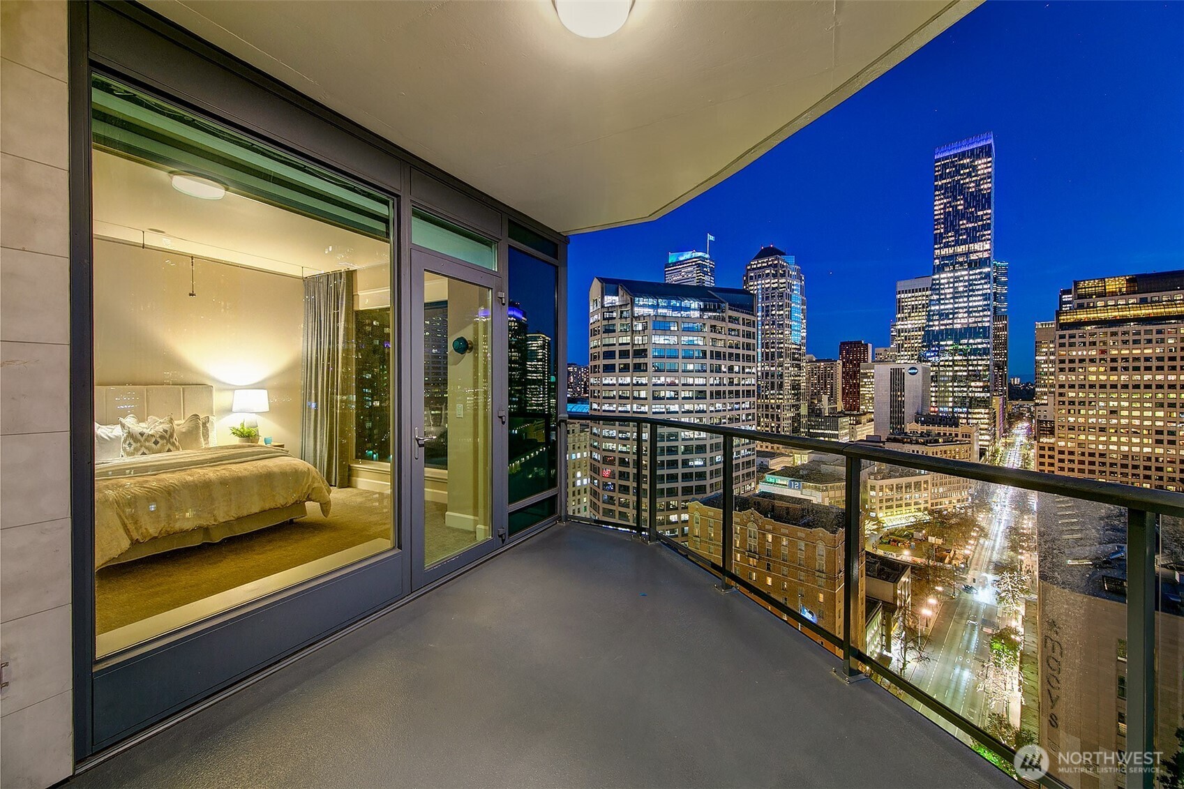 1920 4th Avenue #2104, Seattle, WA 98101