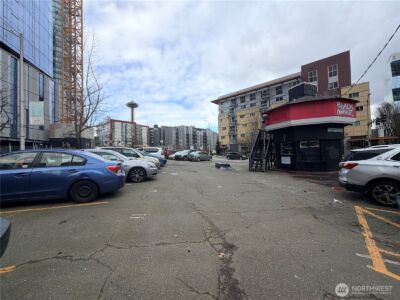 2404 7th Avenue , Seattle, WA 98121
