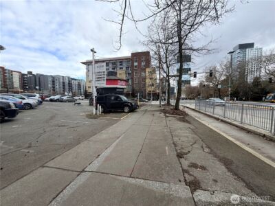 2404 7th Avenue , Seattle, WA 98121 - Photo 6