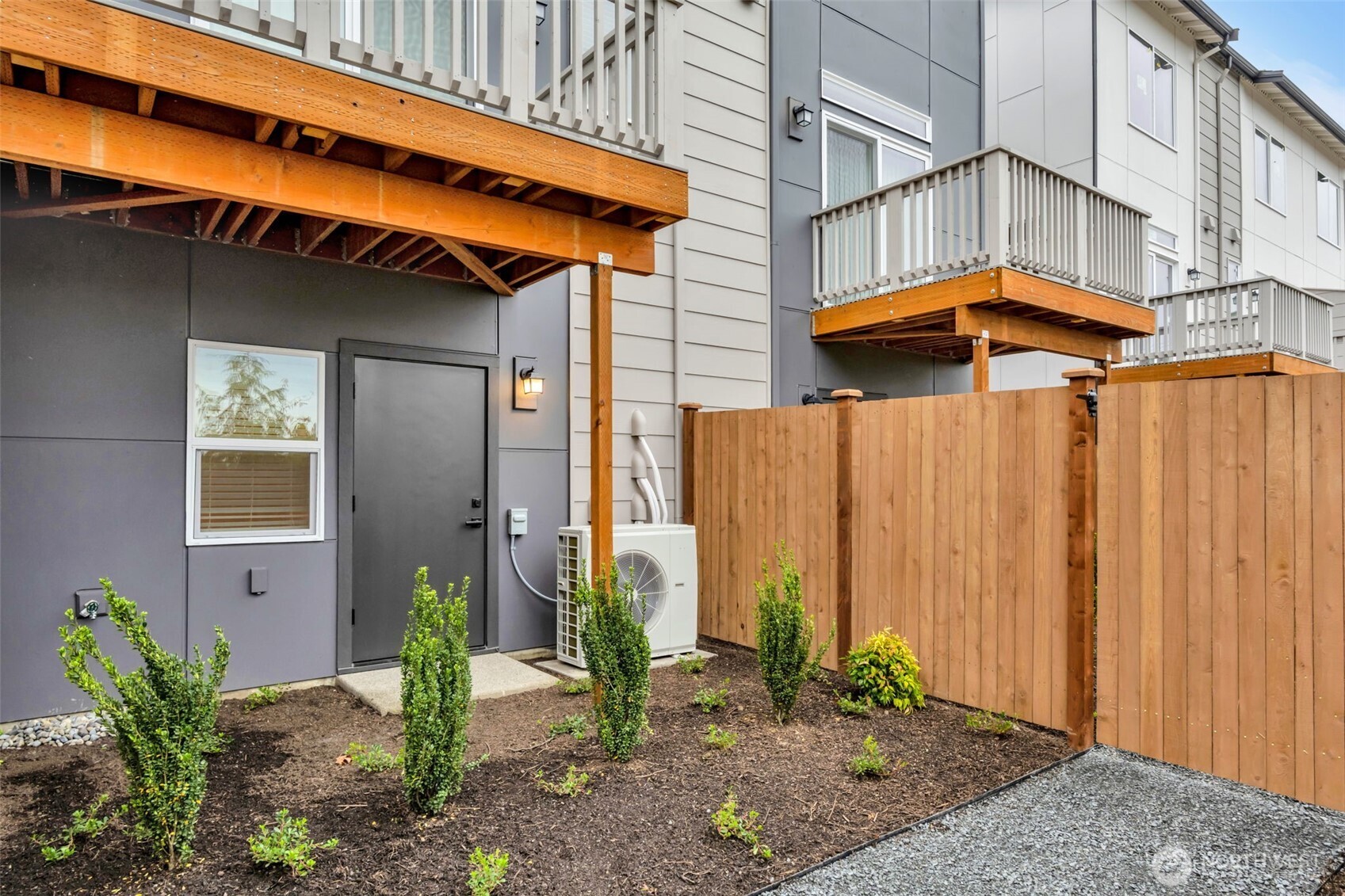 15613 Admiralty Way #B2, Lynnwood, WA 98087