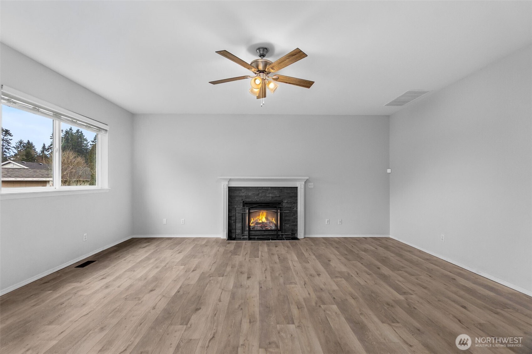 15708 104th Avenue SE, Yelm, WA 98597