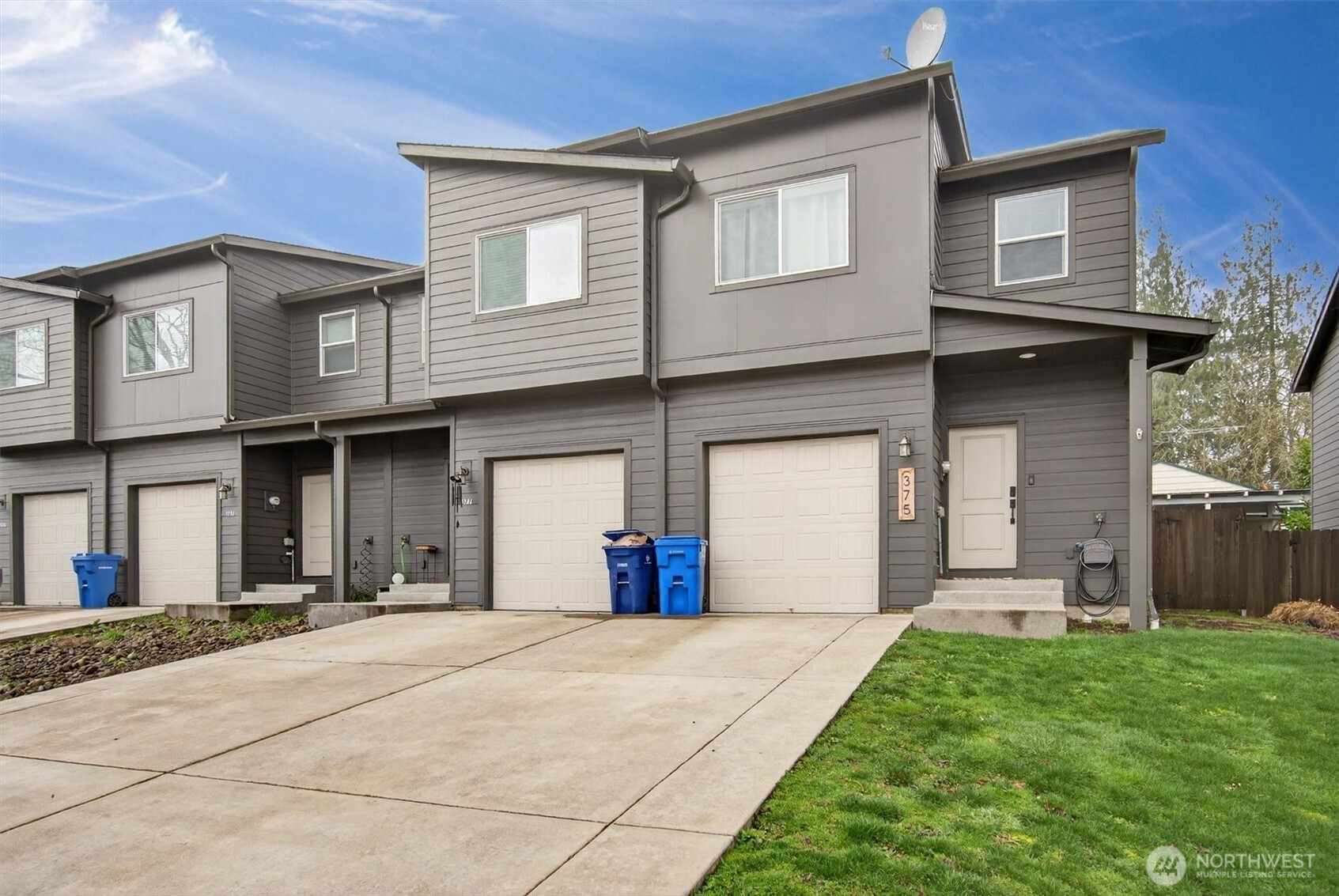 375 S 10th Street , Kalama, WA 98625