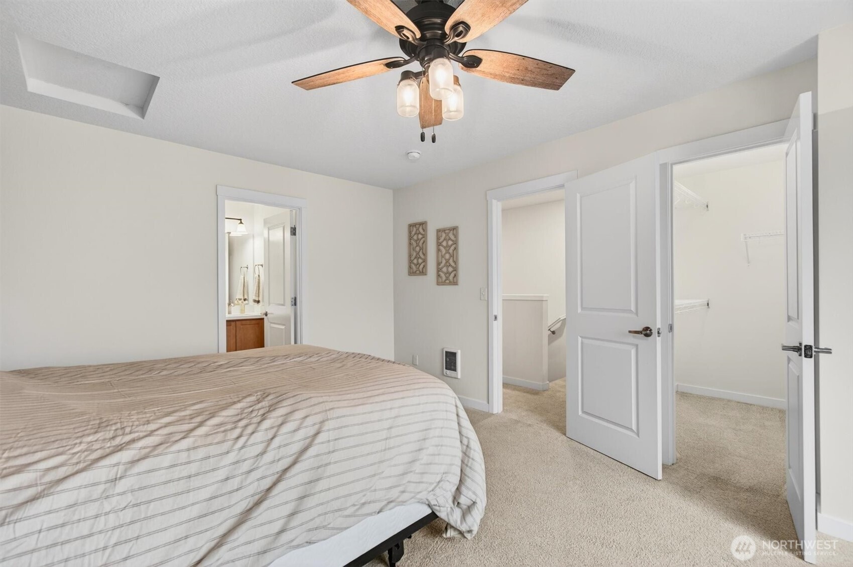 375 S 10th Street , Kalama, WA 98625