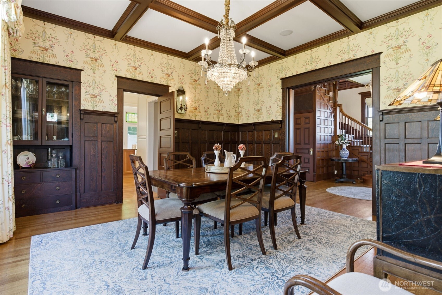 522 N E Street , Tacoma, WA 98403-2735