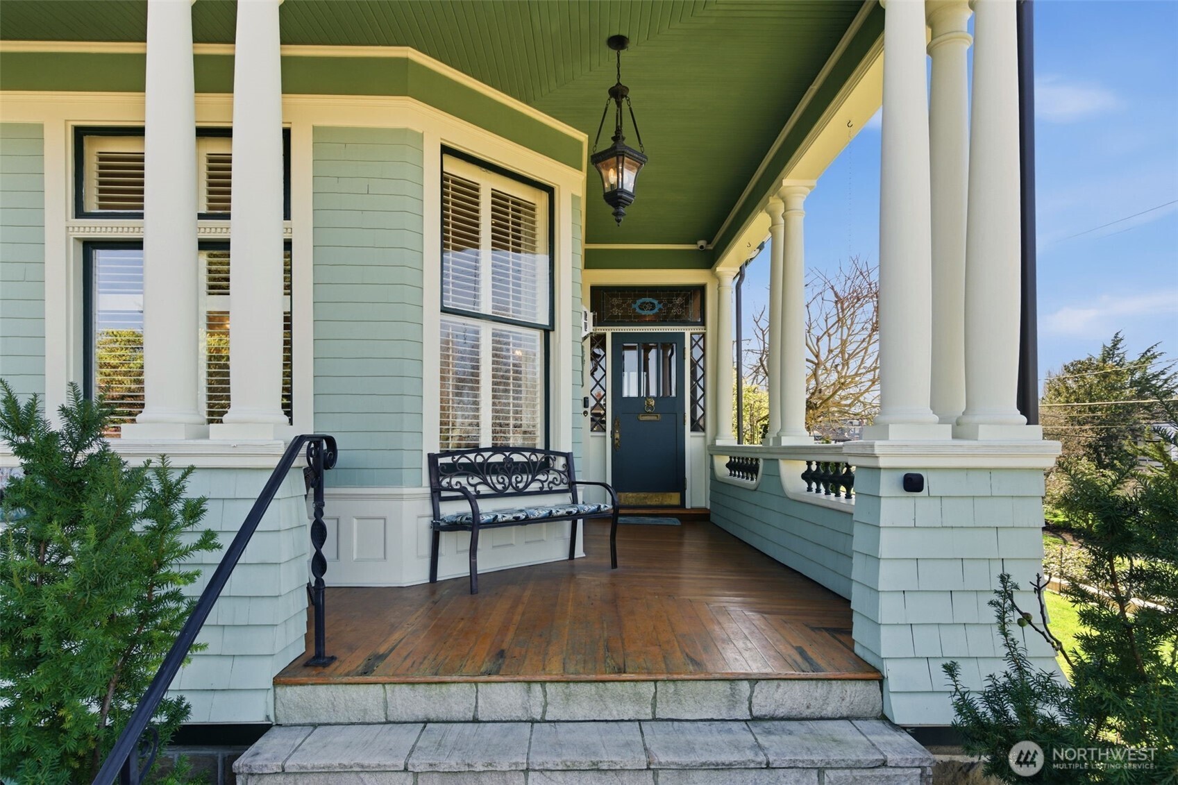 522 N E Street , Tacoma, WA 98403-2735