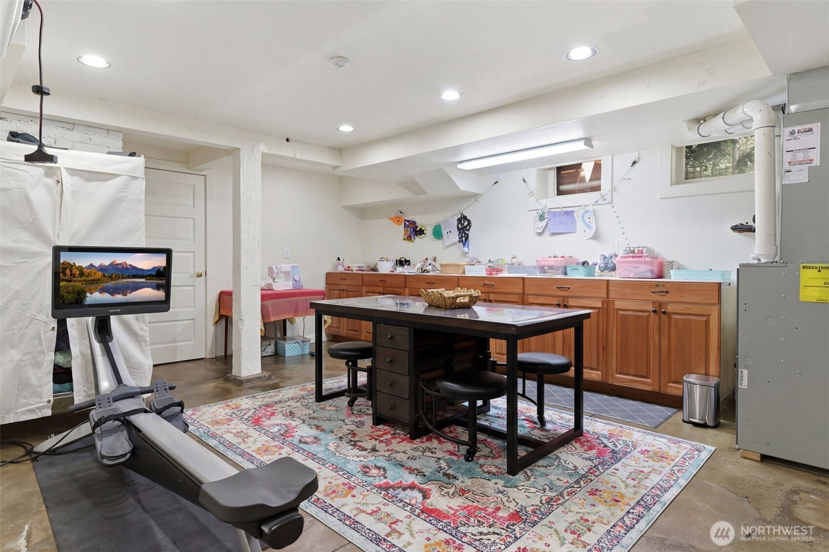 522 N E Street , Tacoma, WA 98403-2735