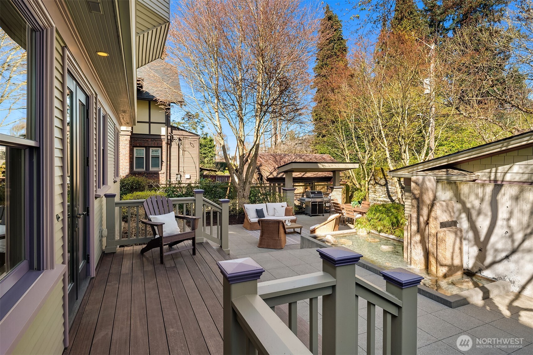 952 16th Avenue E, Seattle, WA 98112