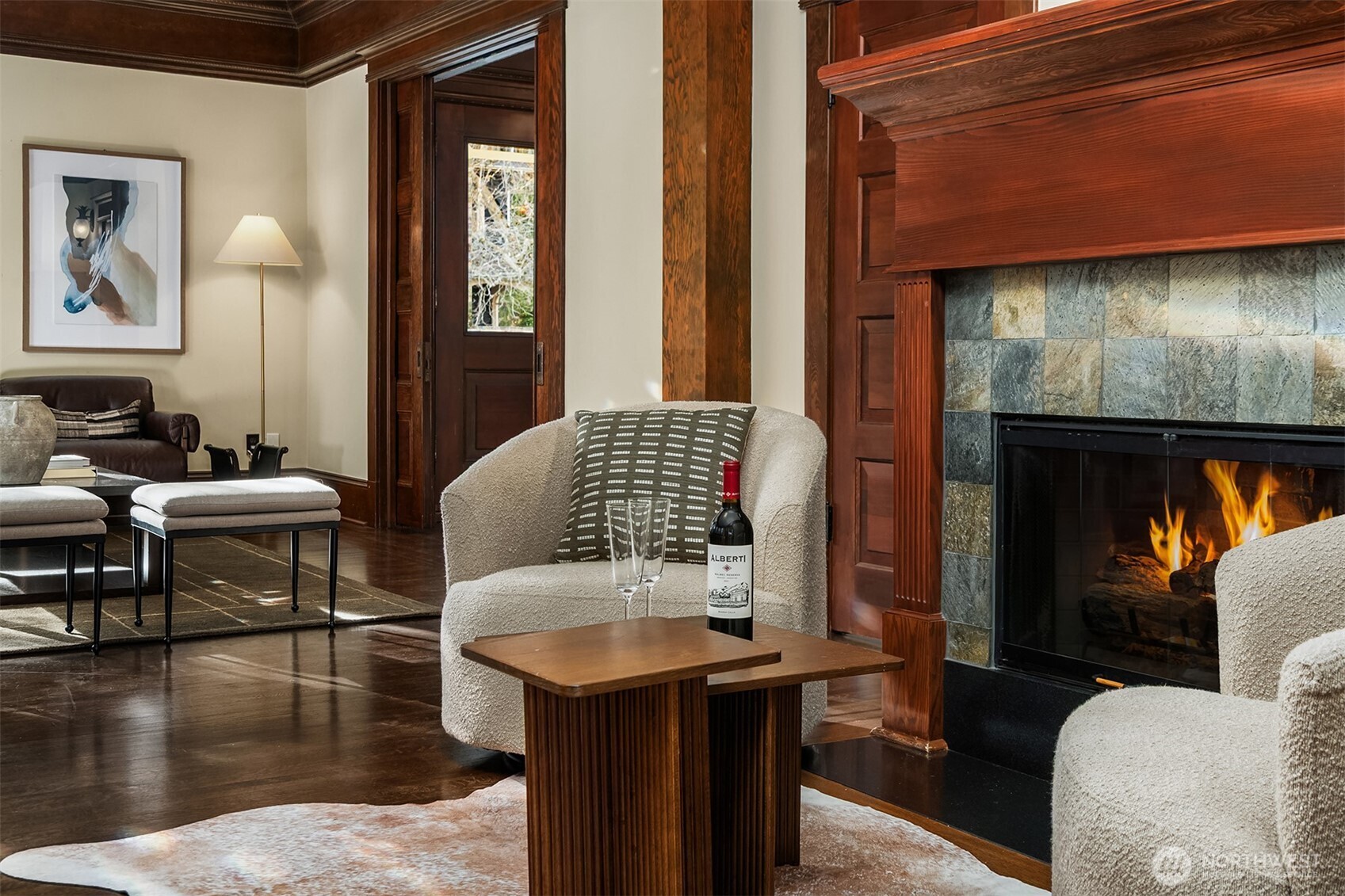 952 16th Avenue E, Seattle, WA 98112