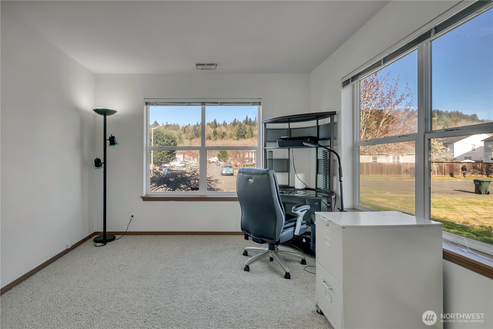 1013 Riddell Avenue NE, Orting, WA 98360