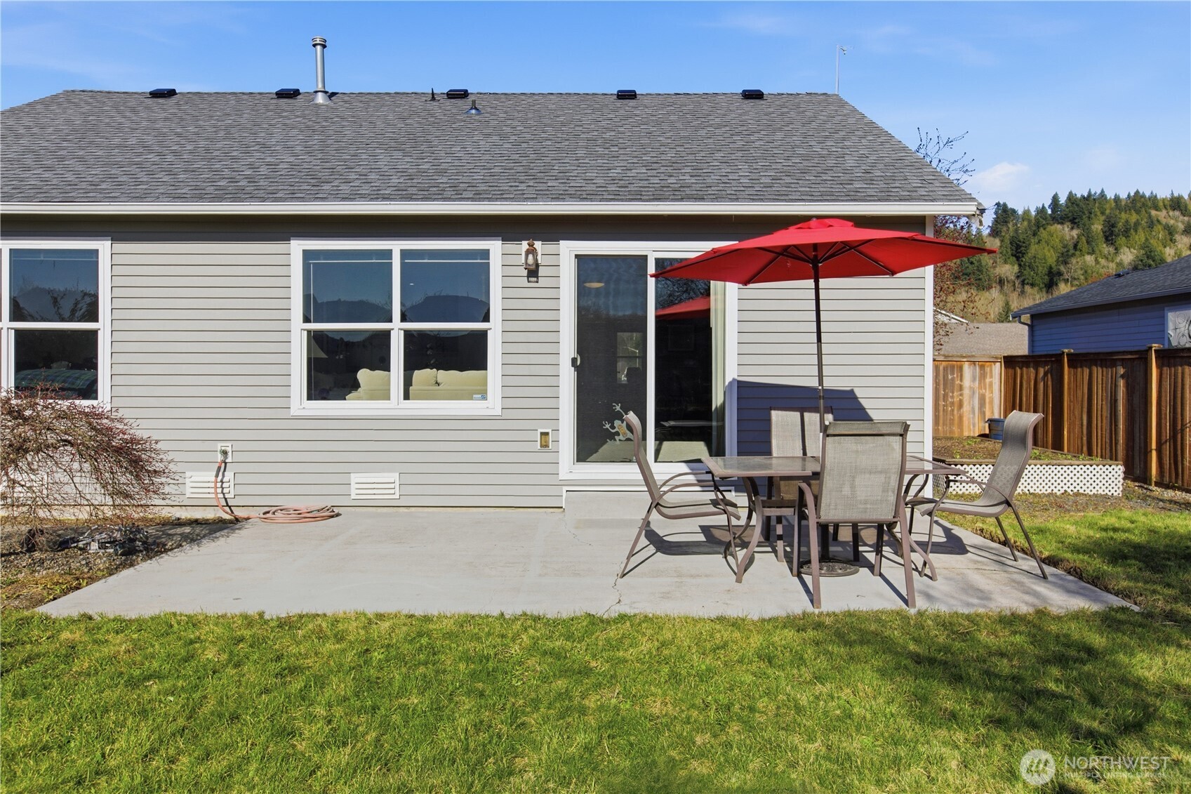 1013 Riddell Avenue NE, Orting, WA 98360