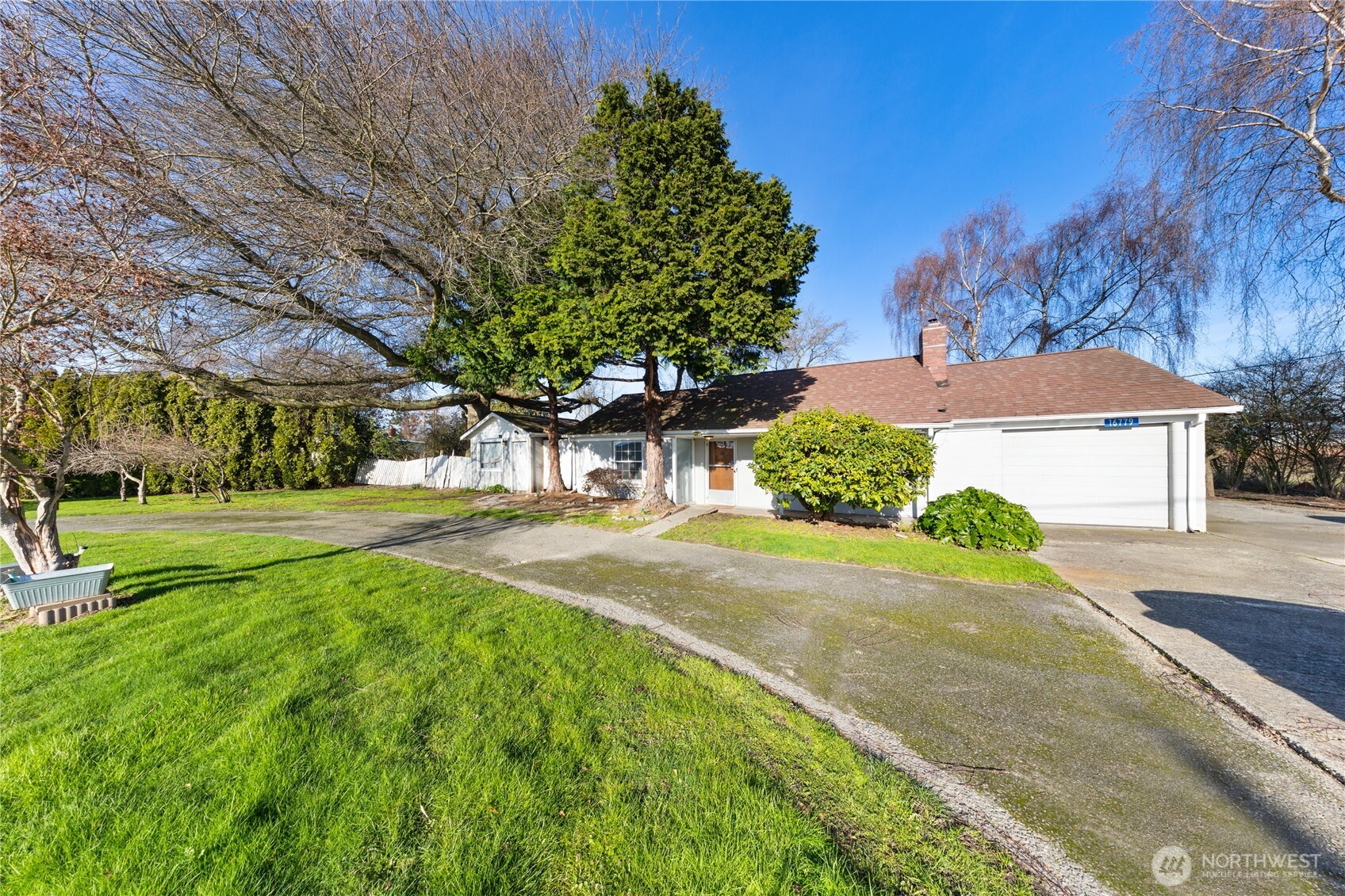 16779 State Route 536 , Mount Vernon, WA 98273