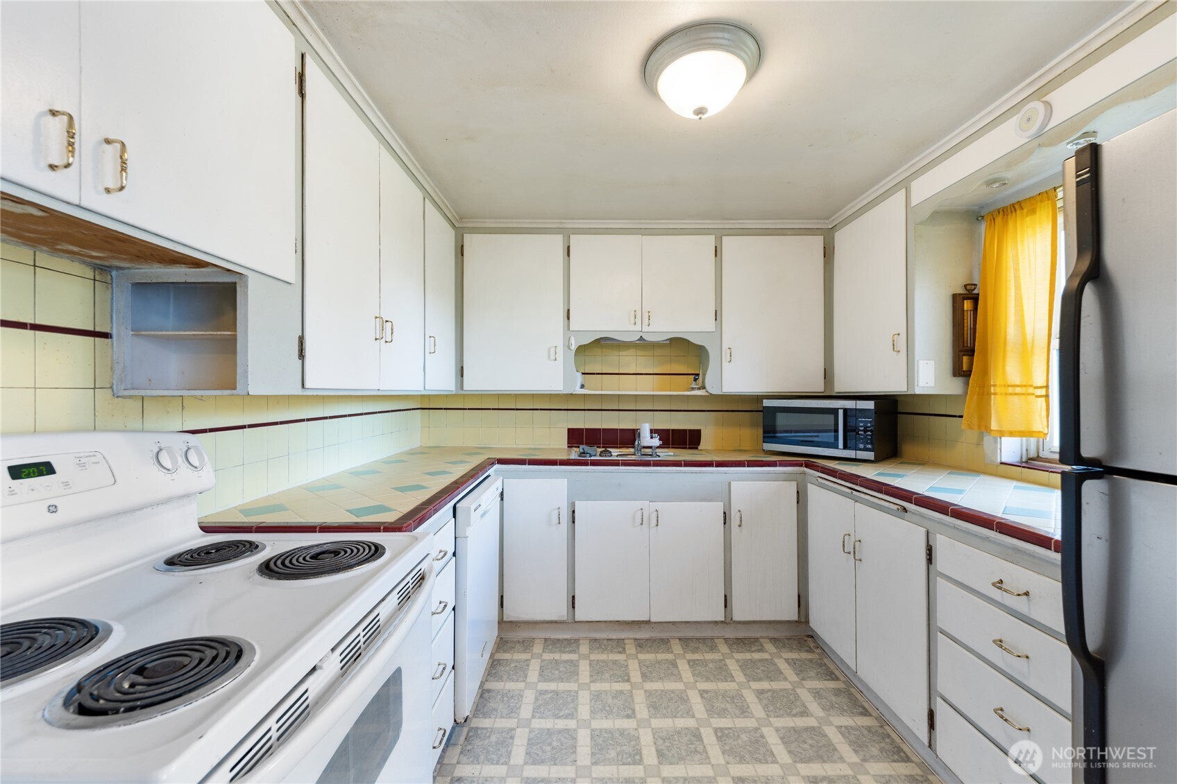 16779 State Route 536 , Mount Vernon, WA 98273