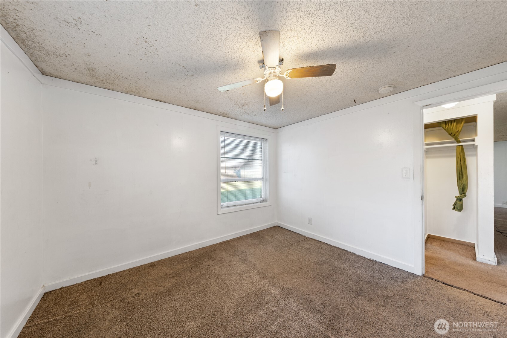 16779 State Route 536 , Mount Vernon, WA 98273