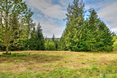 2100 S Camano Drive , Camano Island, WA 98282