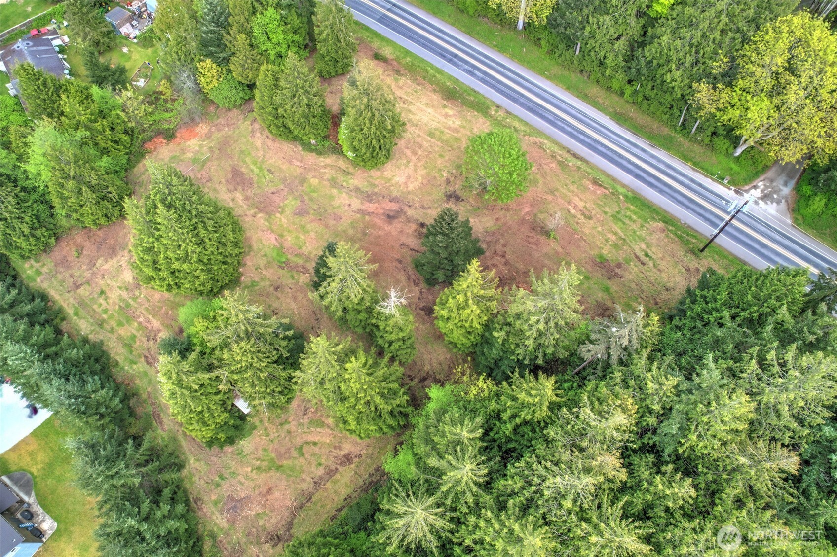 2100 S Camano Drive , Camano Island, WA 98282