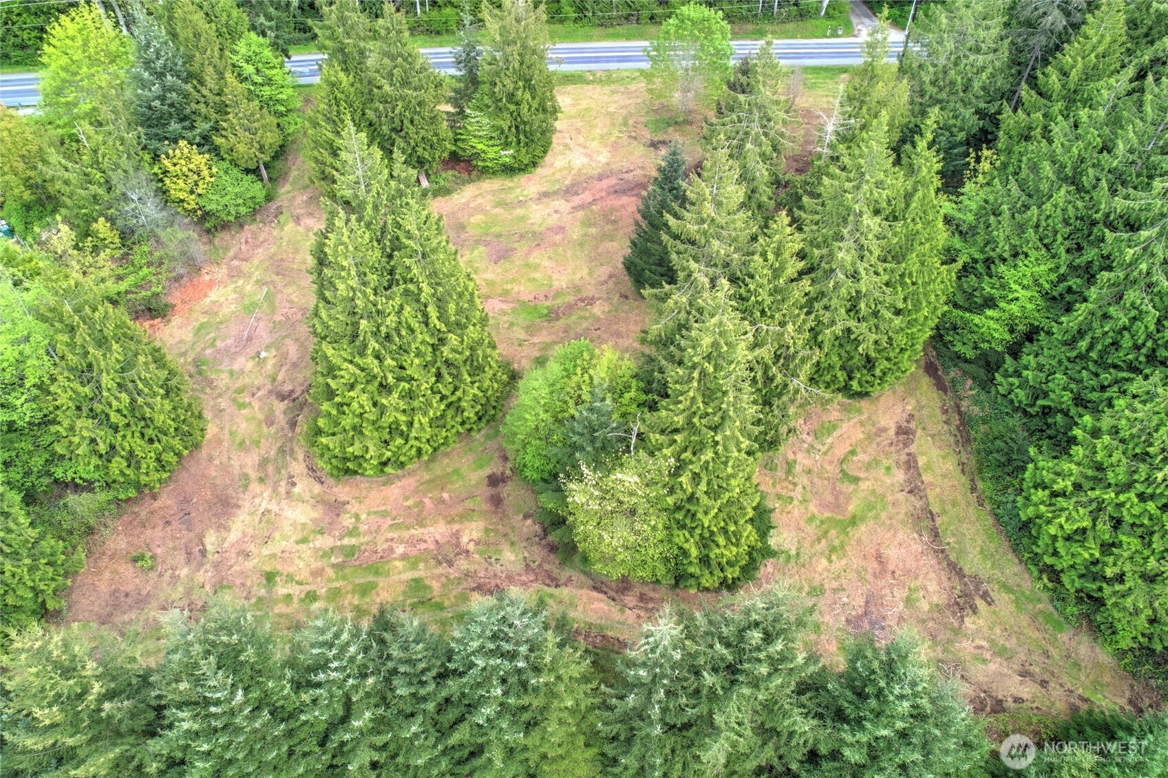 2100 S Camano Drive , Camano Island, WA 98282