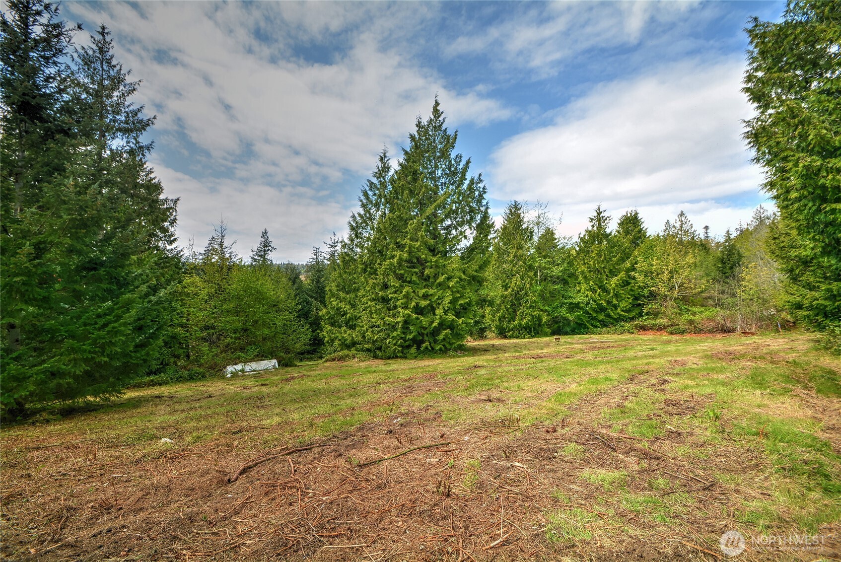2100 S Camano Drive , Camano Island, WA 98282