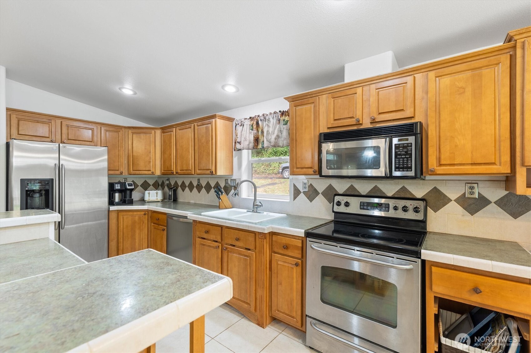 124 Solo Meadows Lane , Longview, WA 98632