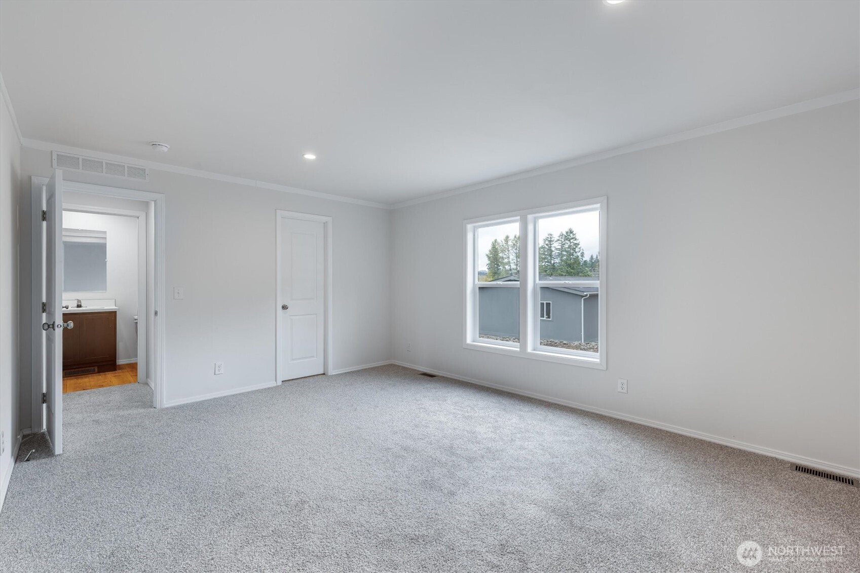 606 G Street , Vader, WA 98593