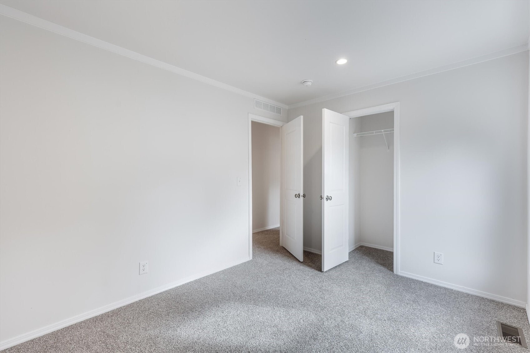 606 G Street , Vader, WA 98593