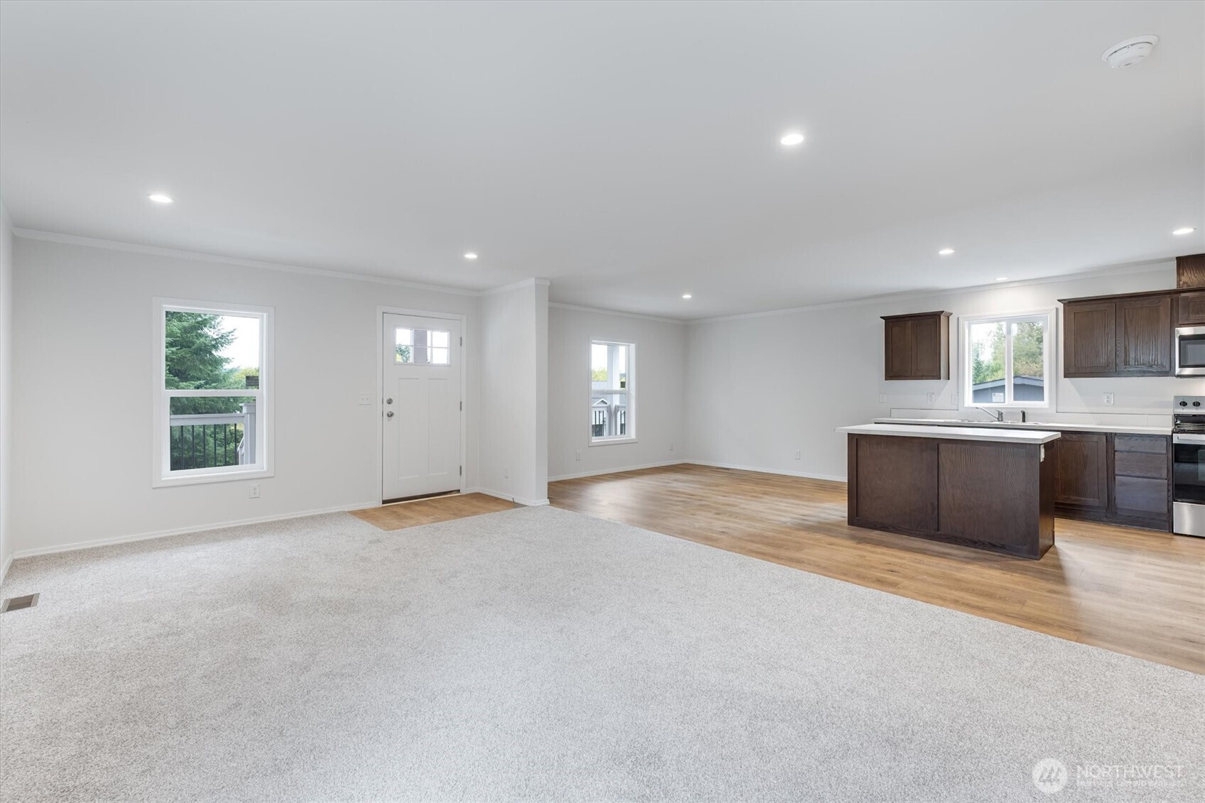 606 G Street , Vader, WA 98593