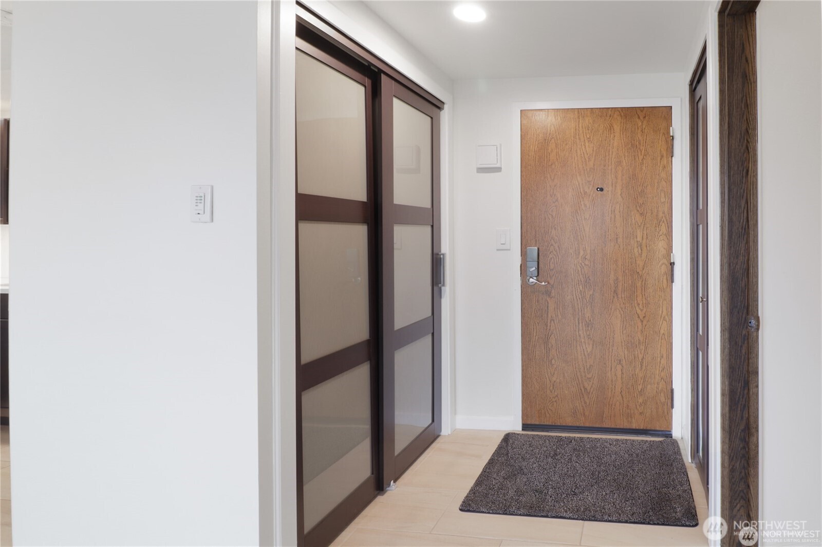 1910 Evergreen Park Drive SW #905, Olympia, WA 98502