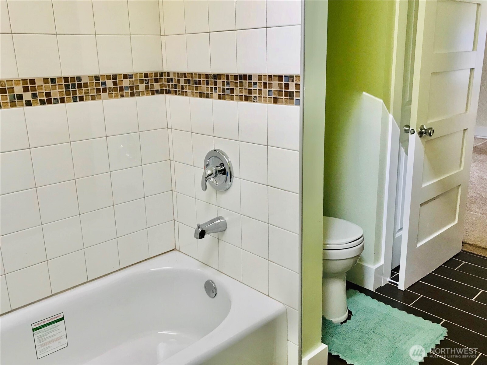 16241 54th Avenue S, Tukwila, WA 98188