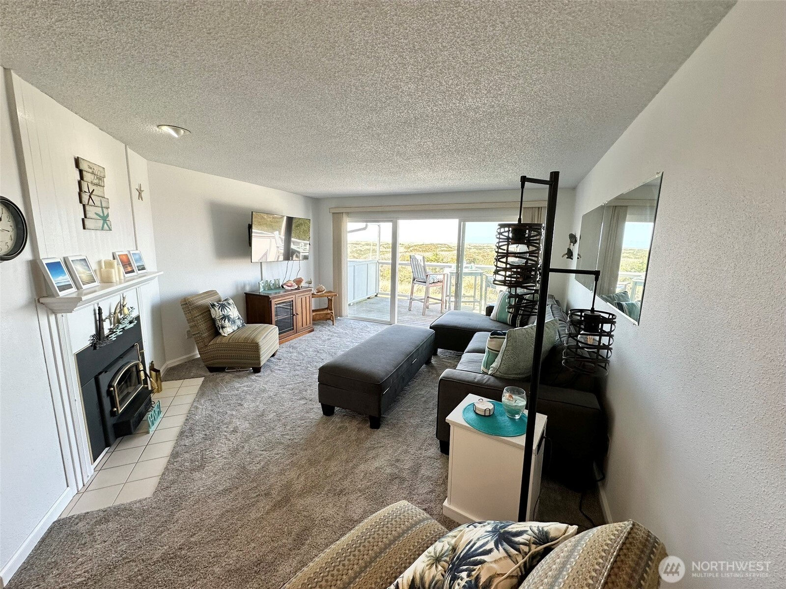 1031 S Sand Dune Avenue SW #B, Ocean Shores, WA 98569