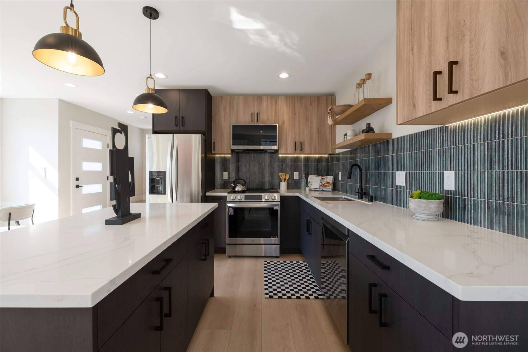 1603 SW Kenyon Street #B, Seattle, WA 98106