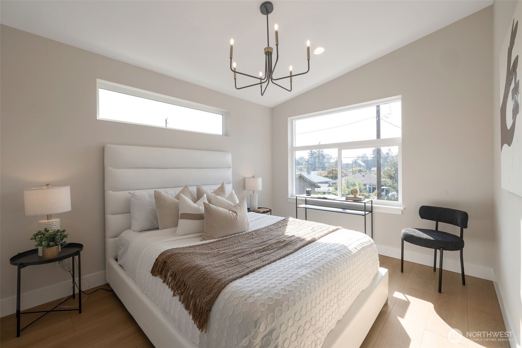 1603 SW Kenyon Street #B, Seattle, WA 98106