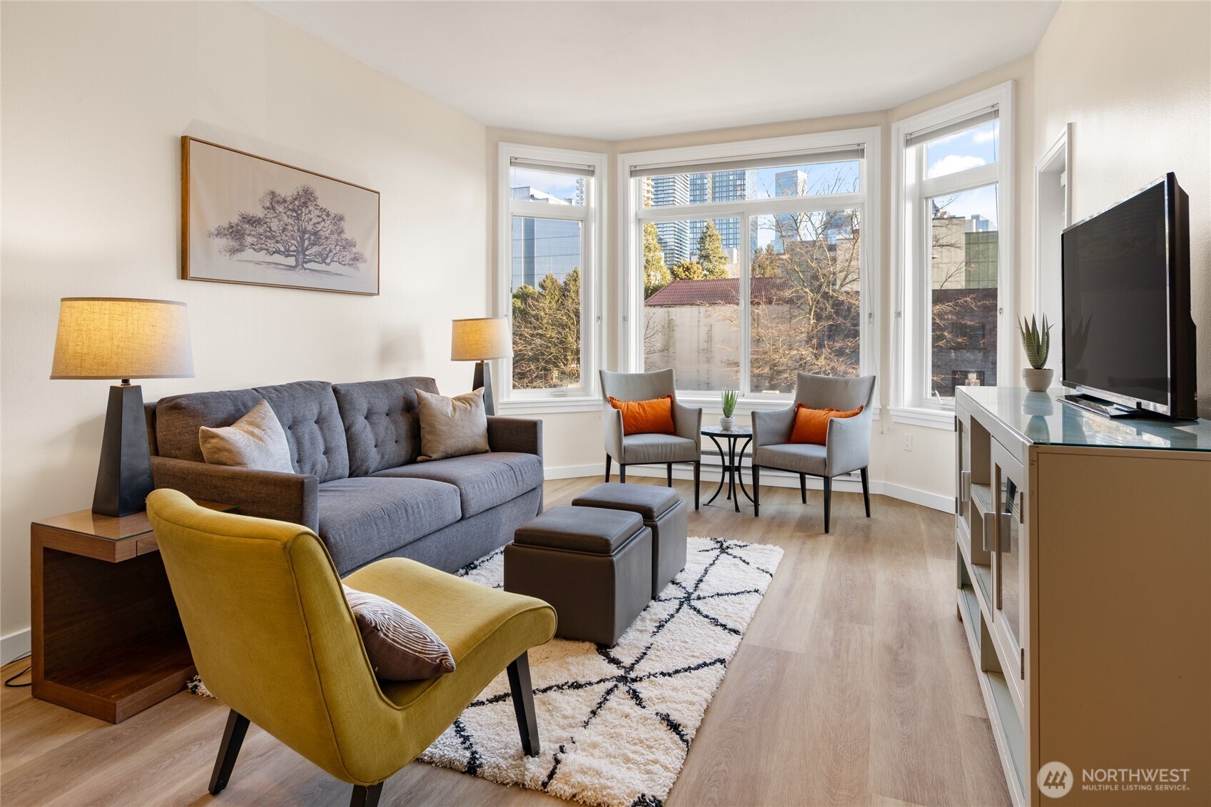 2415 2nd Avenue #432, Seattle, WA 98121