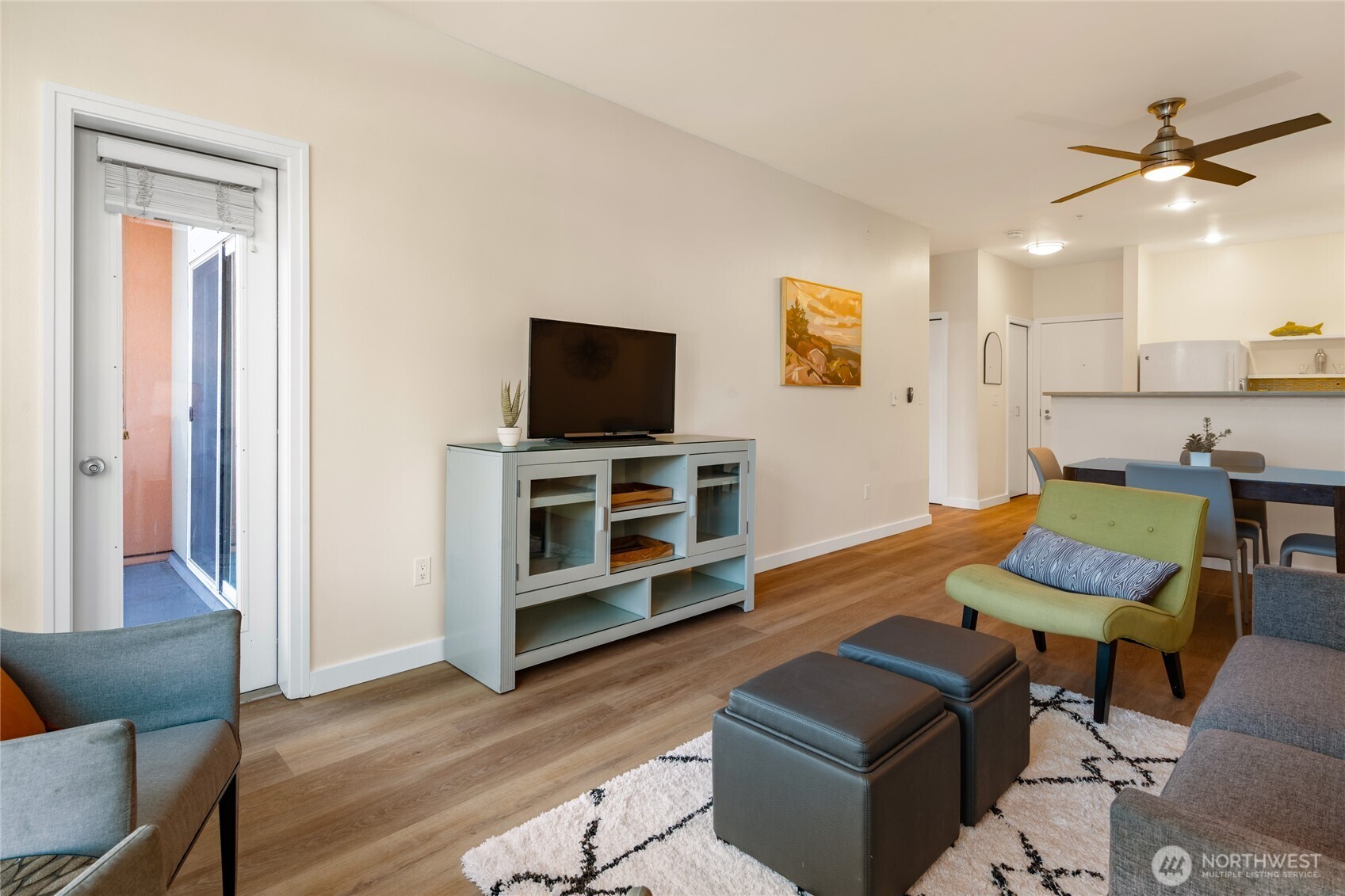 2415 2nd Avenue #432, Seattle, WA 98121