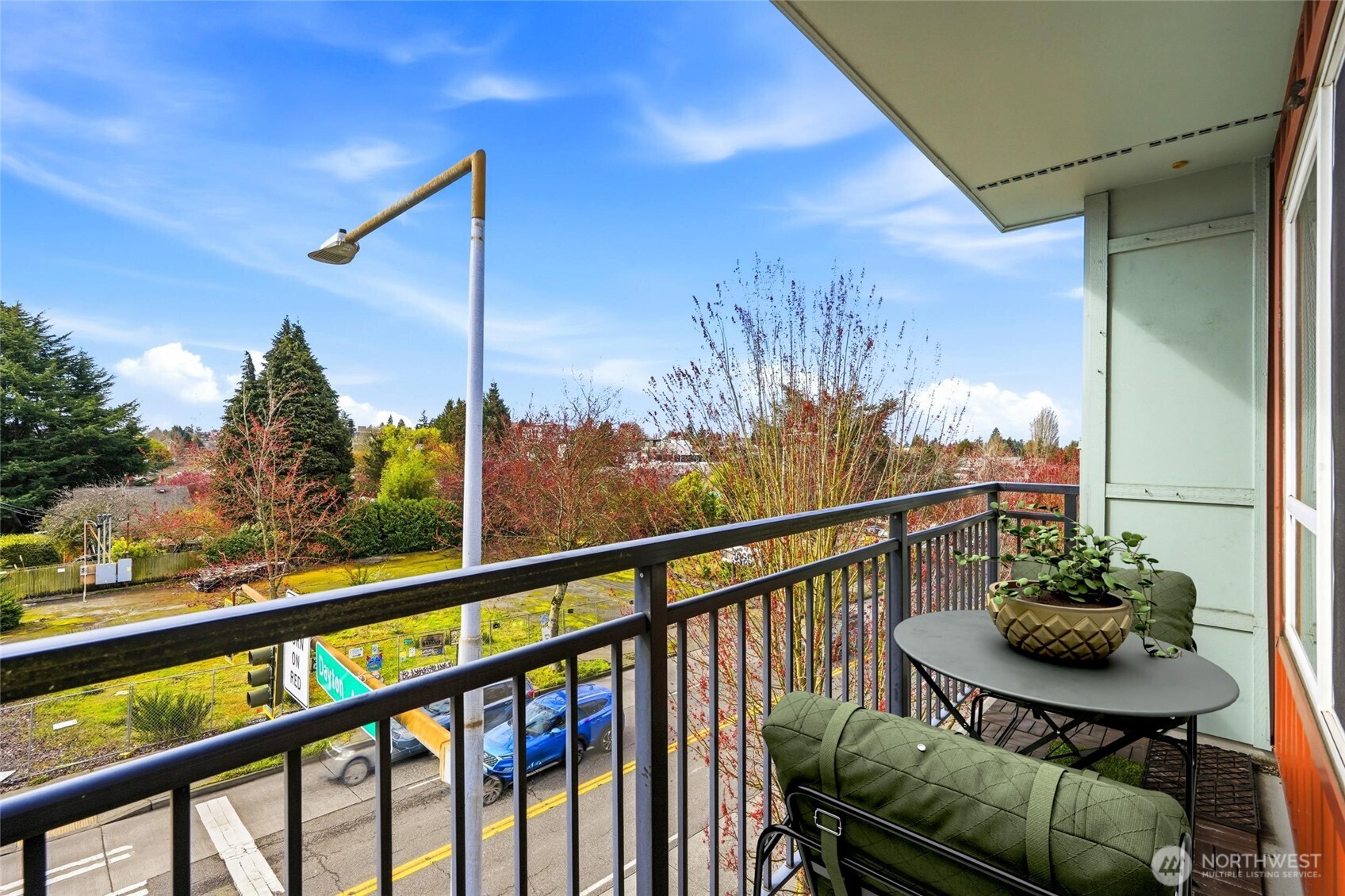 424 N 85th Street #317, Seattle, WA 98103