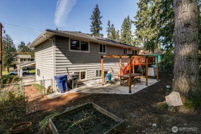 22803 66th Avenue W, Mountlake Terrace, WA 98043 - Photo 31