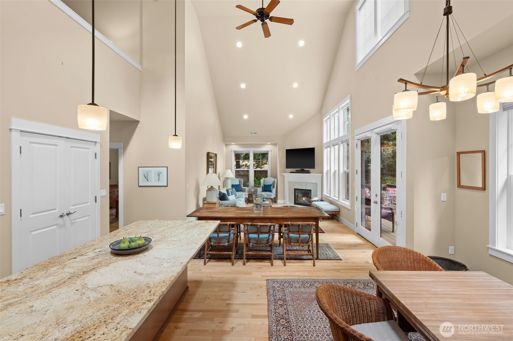 3113 Emerald Lane , Gig Harbor, WA 98335