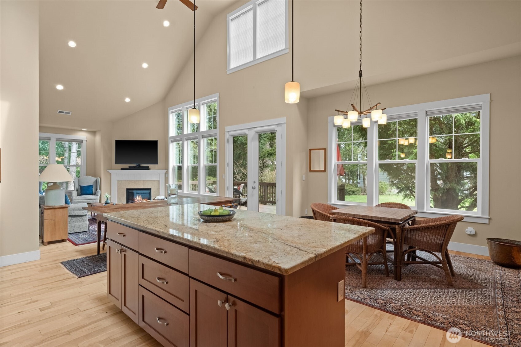 3113 Emerald Lane , Gig Harbor, WA 98335