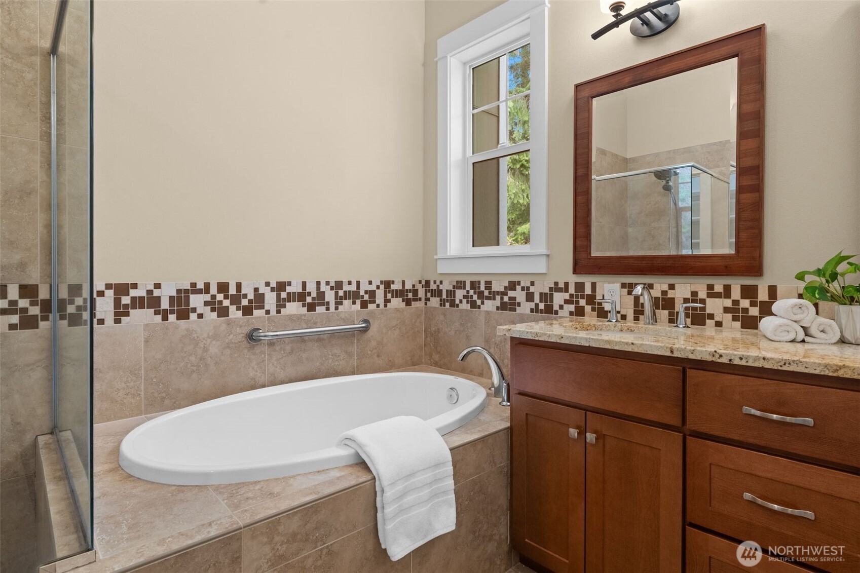 3113 Emerald Lane , Gig Harbor, WA 98335