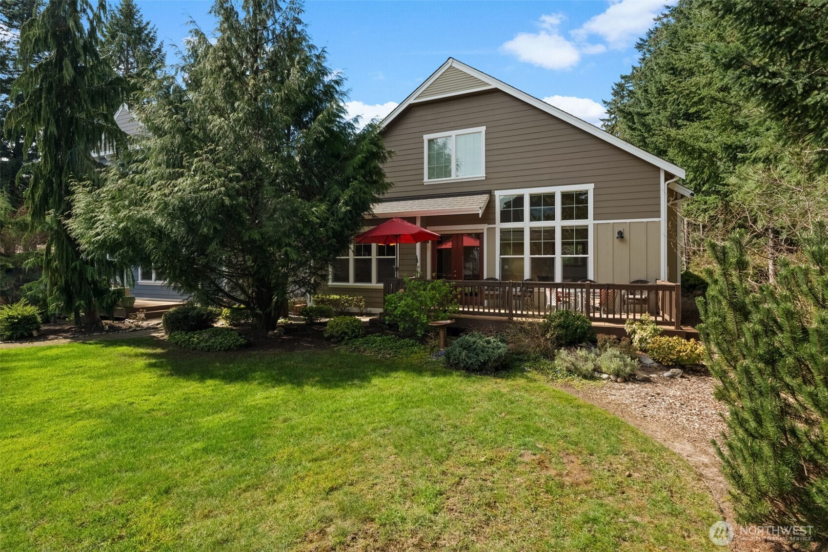 3113 Emerald Lane , Gig Harbor, WA 98335