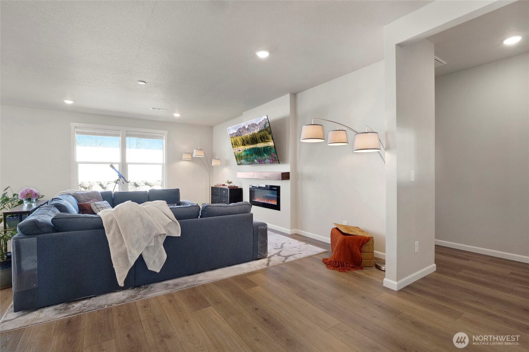 4716 W Thrush Street , Moses Lake, WA 98837