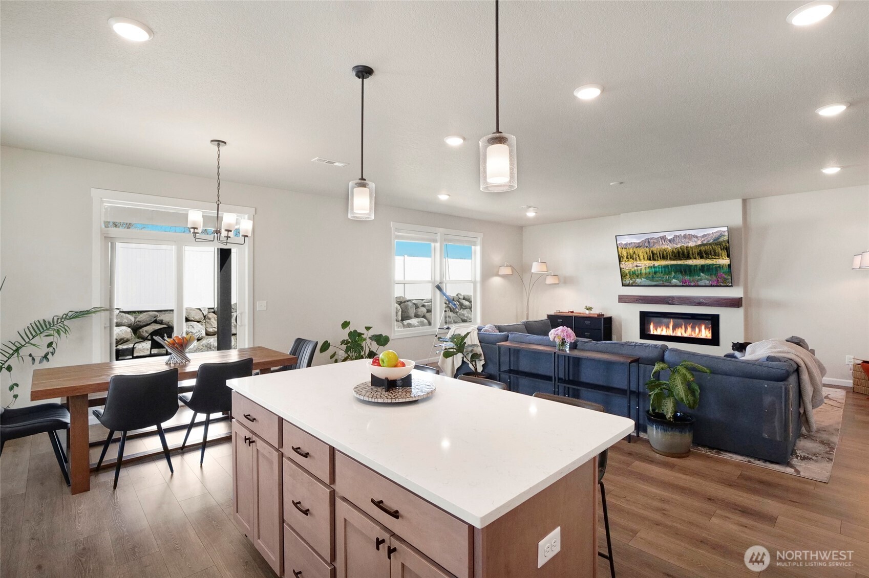 4716 W Thrush Street , Moses Lake, WA 98837