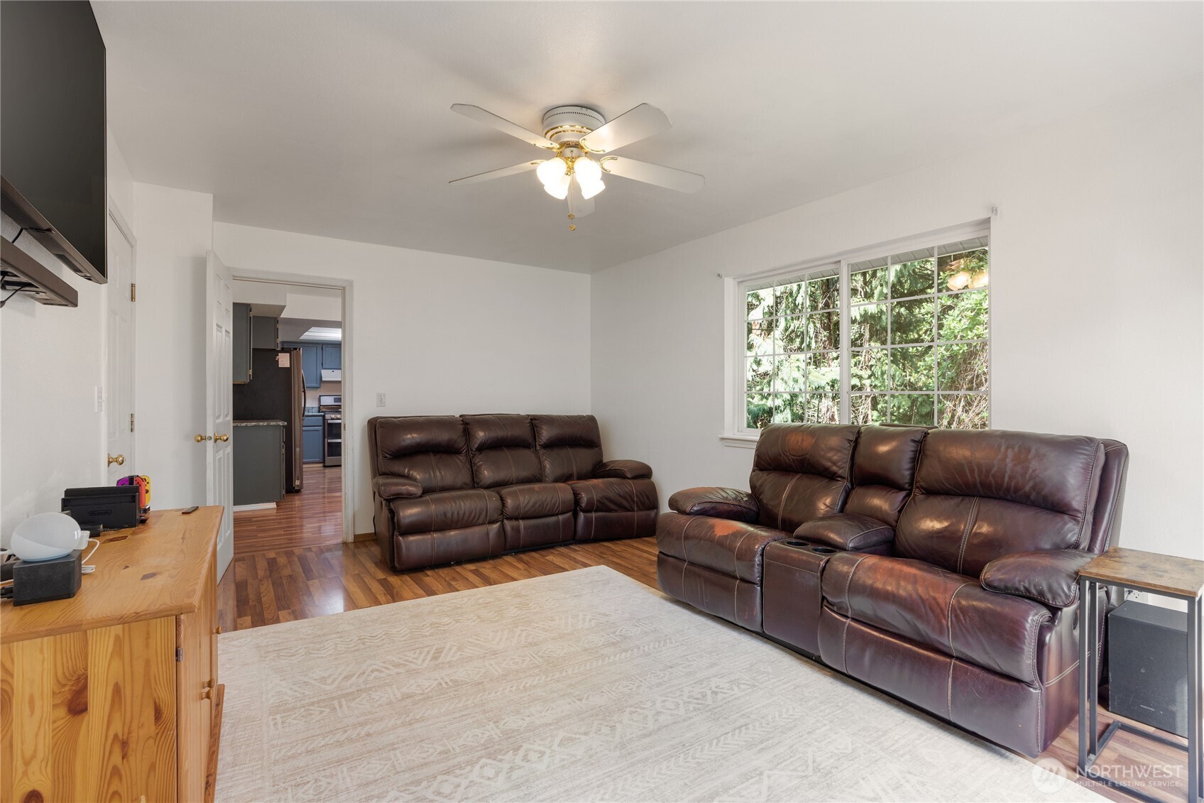 2275 Northlake Way NW, Bremerton, WA 98312