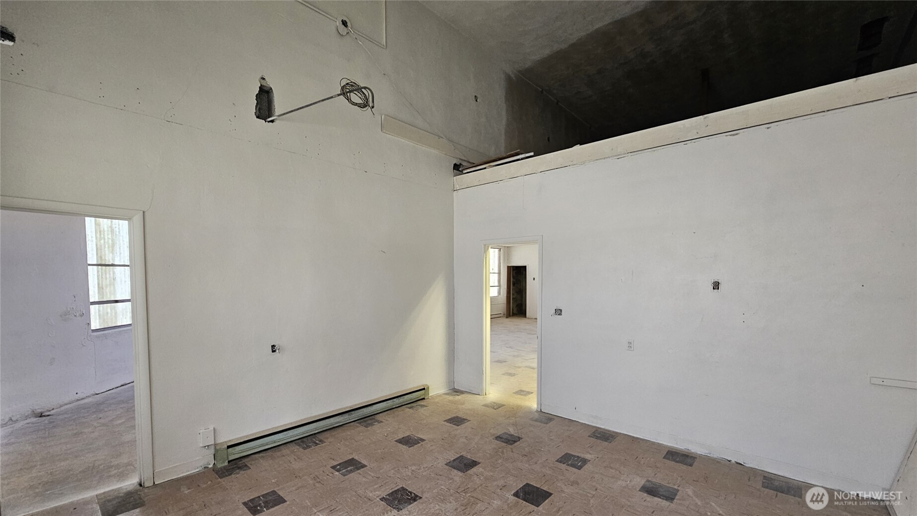 975 Hemlock Street Ct , Longview, WA 98632