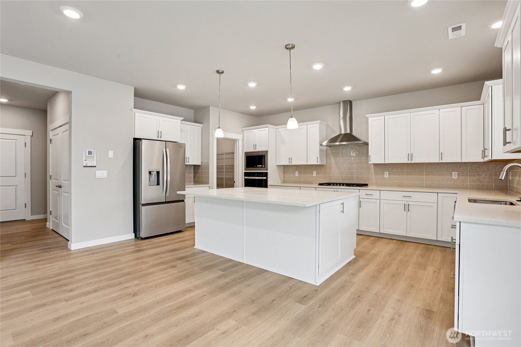 560 SE 11th Place #12, North Bend, WA 98045