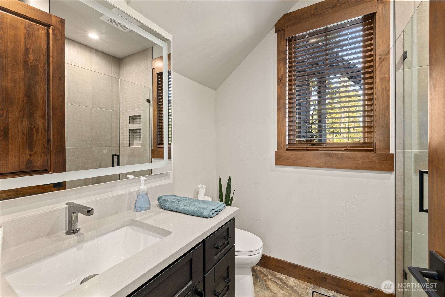 221 Tipple Hill Loop , Cle Elum, WA 98922