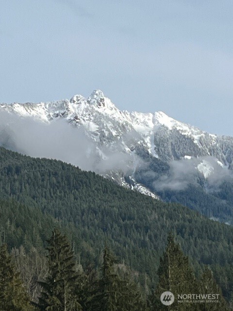 9778 Mt Baker Highway , Deming, WA 98244