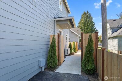 2217 Hoyt Avenue #B, Everett, WA 98201 - Photo 26